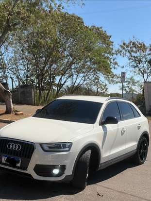 AUDI-Q3-2012
