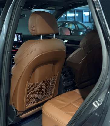 AUDI-Q5-2021