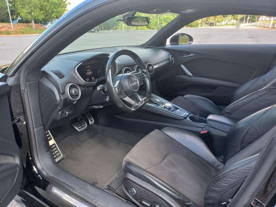 AUDI-TT-2014