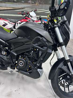 BAJAJ-DOMINAR 400-2023