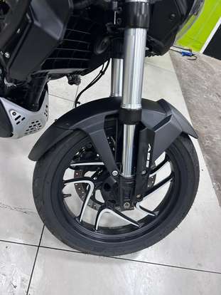BAJAJ-DOMINAR 400-2023