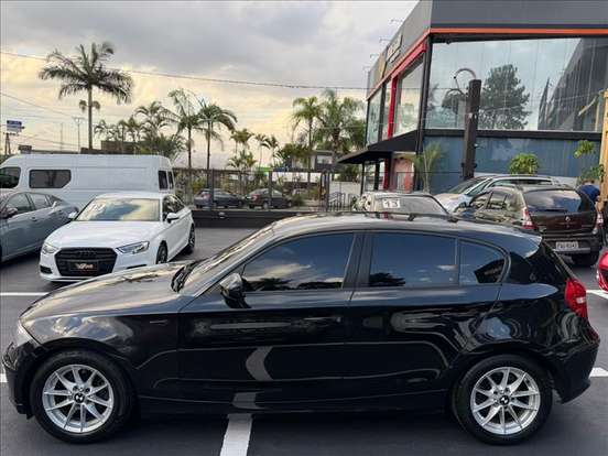 BMW-118i-2.0 UE71 16V GASOLINA 4P AUTOMÁTICO BMW-118i-2011