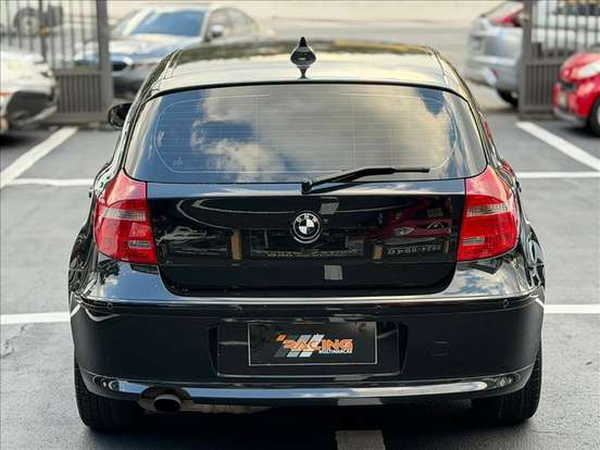 BMW-118i-2.0 UE71 16V GASOLINA 4P AUTOMÁTICO BMW-118i-2011