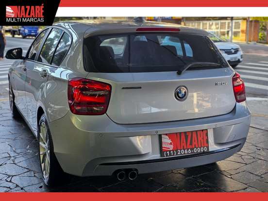 BMW-120i-2015