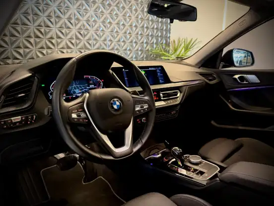 BMW-218i-1.5 TWINTURBO GASOLINA GRAN COUPE SPORT GP STEPTRONIC BMW-218i-2022