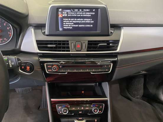 BMW-225i-2015