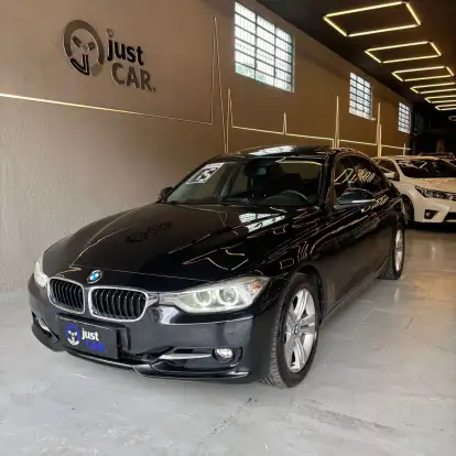 BMW-320i-2015