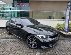 BMW 320i 2.0 16V TURBO FLEX M SPORT AUTOMÁTICO BMW 320i 2.0 16V TURBO FLEX M SPORT AUTOMÁTICO