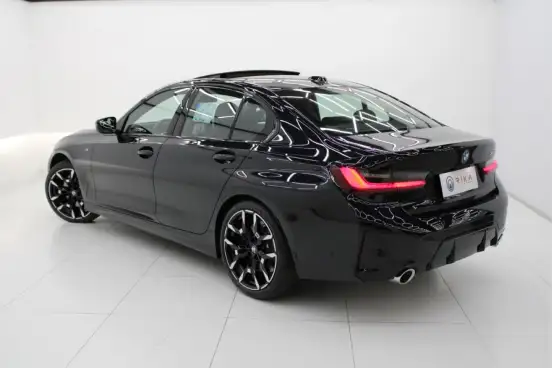 BMW-320i-2025