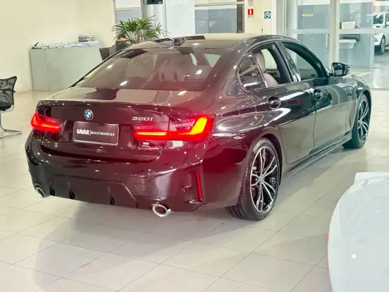 BMW-320i-2024