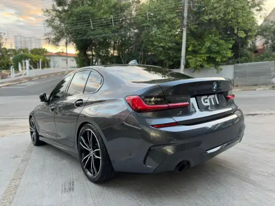 BMW-320i-2.0 16V TURBO FLEX M SPORT AUTOMÁTICO BMW-320i-2021