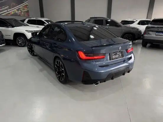 BMW-320i-2026