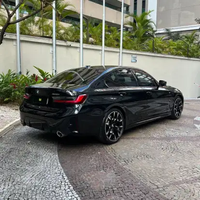 BMW-320i-2025