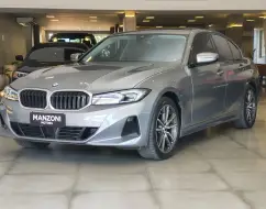 BMW 320i 2.0 16V TURBO FLEX SPORT GP AUTOMÁTICO BMW 320i 2.0 16V TURBO FLEX SPORT GP AUTOMÁTICO