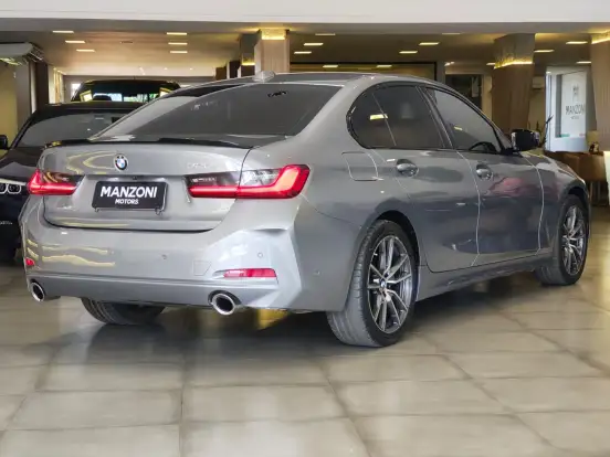 BMW-320i-2024