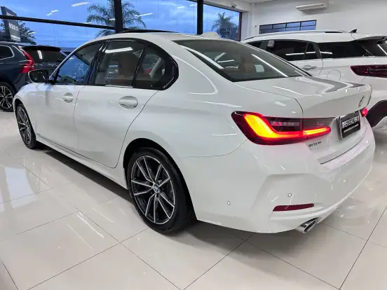 BMW-320i-2.0 16V TURBO FLEX SPORT GP AUTOMÁTICO BMW-320i-2024