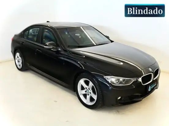 BMW-320i-2012