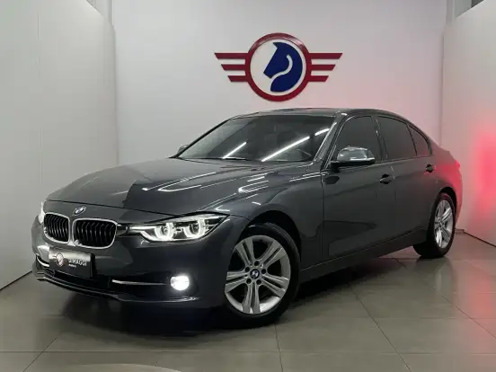 BMW-320i-2017