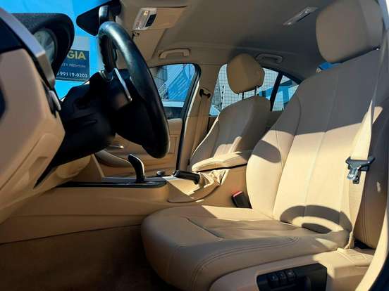 BMW-320i-2.0 16V TURBO ACTIVE FLEX 4P AUTOMÁTICO BMW-320i-2015