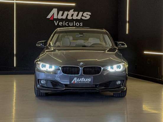 BMW-320i-2014