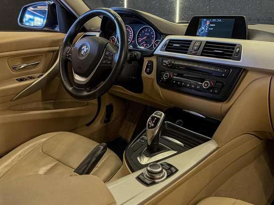 BMW-320i-2014