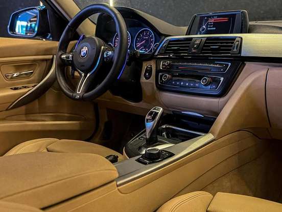 BMW-320i-2015