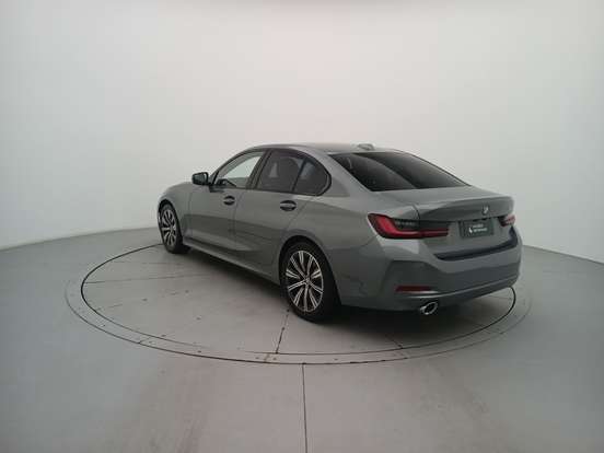 BMW-320i-2024