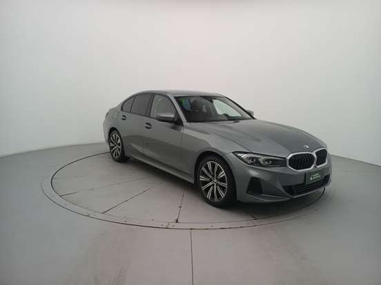 BMW-320i-2024