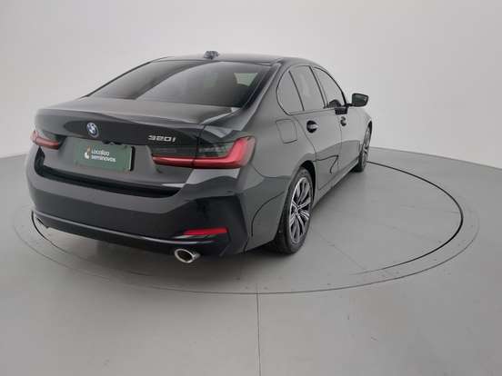 BMW-320i-2025