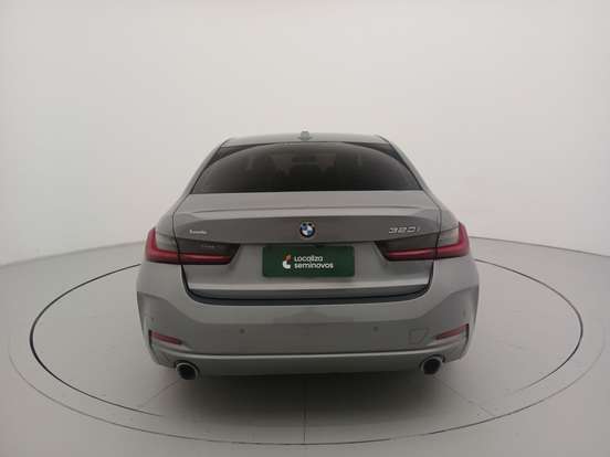BMW-320i-2023