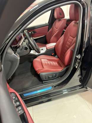 BMW-320i-2024