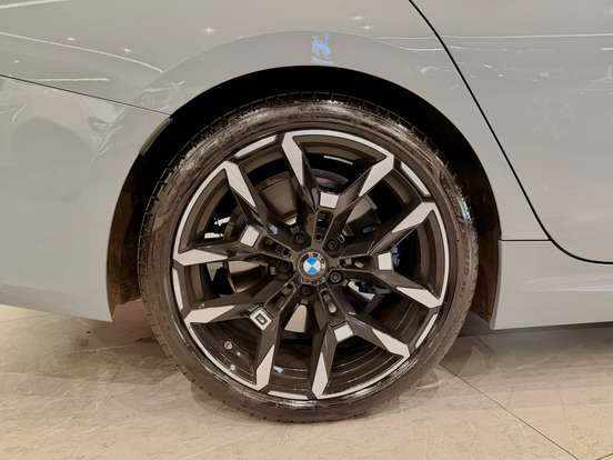 BMW-320i-2.0 16V TURBO FLEX M SPORT AUTOMÁTICO BMW-320i-2025