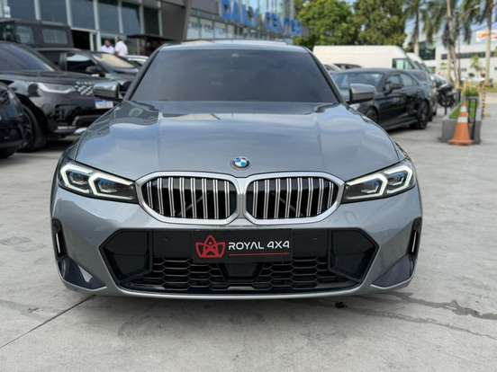 BMW-320i-2023