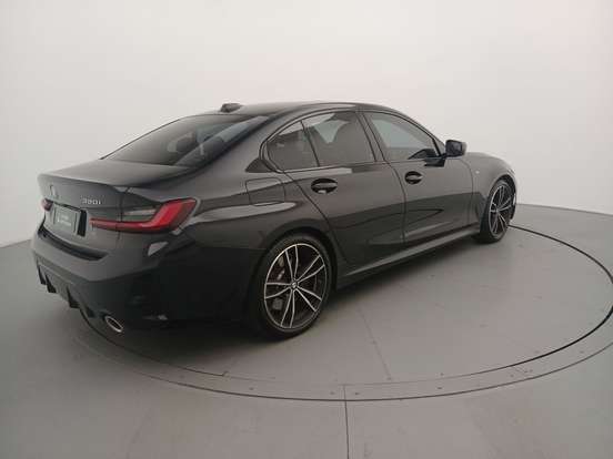 BMW-320i-2024