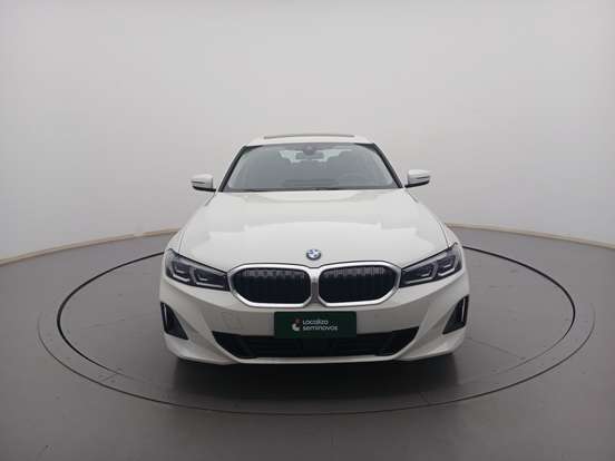 BMW-320i-2023