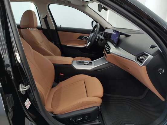 BMW-320i-2024
