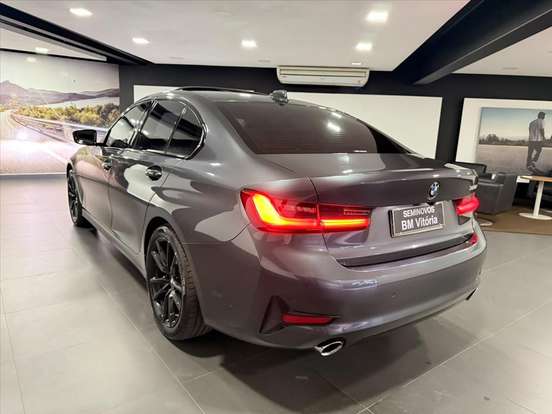 BMW-320i-2.0 16V TURBO GASOLINA SPORT GP AUTOMÁTICO BMW-320i-2020