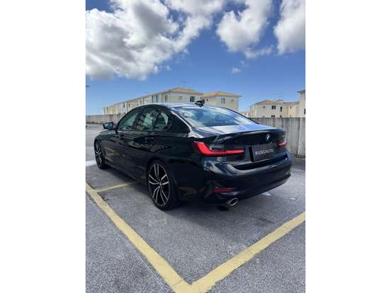 BMW-320i-2.0 16V TURBO GASOLINA SPORT GP AUTOMÁTICO BMW-320i-2020