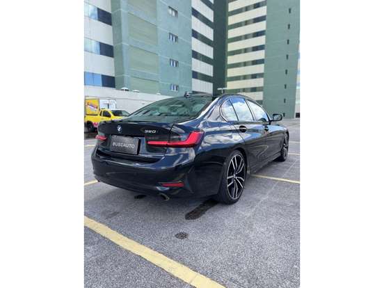 BMW-320i-2.0 16V TURBO GASOLINA SPORT GP AUTOMÁTICO BMW-320i-2020