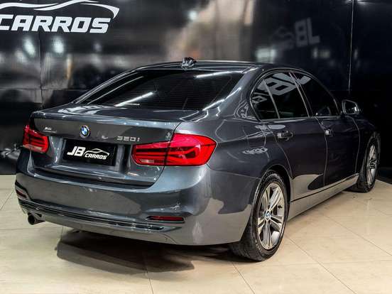 BMW-320i-2016