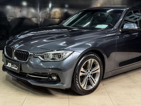 BMW-320i-2016
