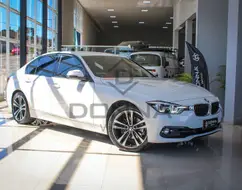 BMW 320i 2.0 SPORT 16V TURBO ACTIVE FLEX 4P AUTOMÁTICO BMW 320i 2.0 SPORT 16V TURBO ACTIVE FLEX 4P AUTOMÁTICO