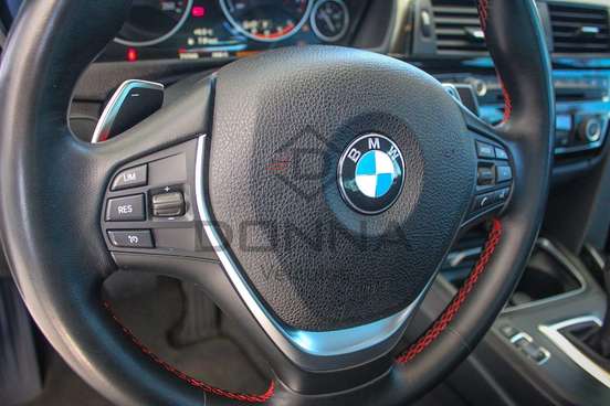 BMW-320i-2018