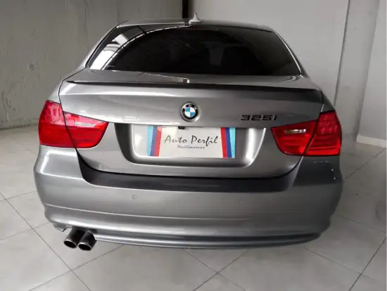 BMW-325i-2.5 SEDAN 24V GASOLINA 4P AUTOMÁTICO BMW-325i-2011