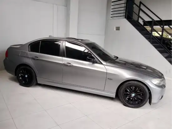 BMW-325i-2.5 SEDAN 24V GASOLINA 4P AUTOMÁTICO BMW-325i-2011