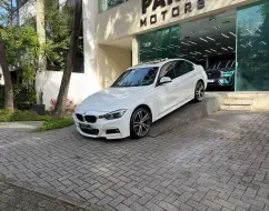 BMW 328i 2.0 M SPORT 16V ACTIVEFLEX 4P AUTOMÁTICO BMW 328i 2.0 M SPORT 16V ACTIVEFLEX 4P AUTOMÁTICO
