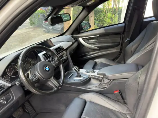 BMW-328i-2.0 M SPORT 16V ACTIVEFLEX 4P AUTOMÁTICO BMW-328i-2016