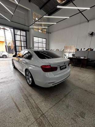 BMW-328i-2017