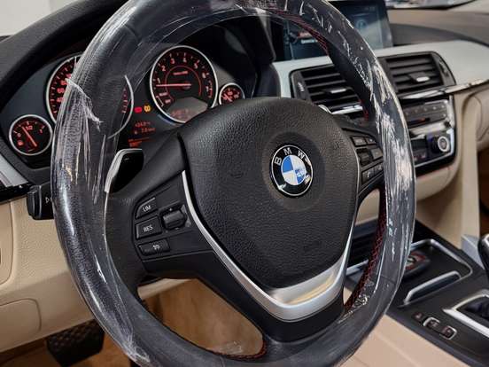 BMW-328i-2016