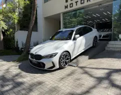 BMW 330e 2.0 16V TURBO HÍBRIDO M SPORT AUTOMÁTICO BMW 330e 2.0 16V TURBO HÍBRIDO M SPORT AUTOMÁTICO